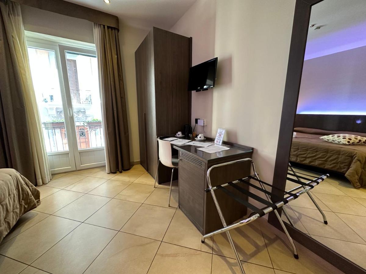 Bb 10 Serpotta - Palazzo Riolo & Restaurant Палермо Екстериор снимка
